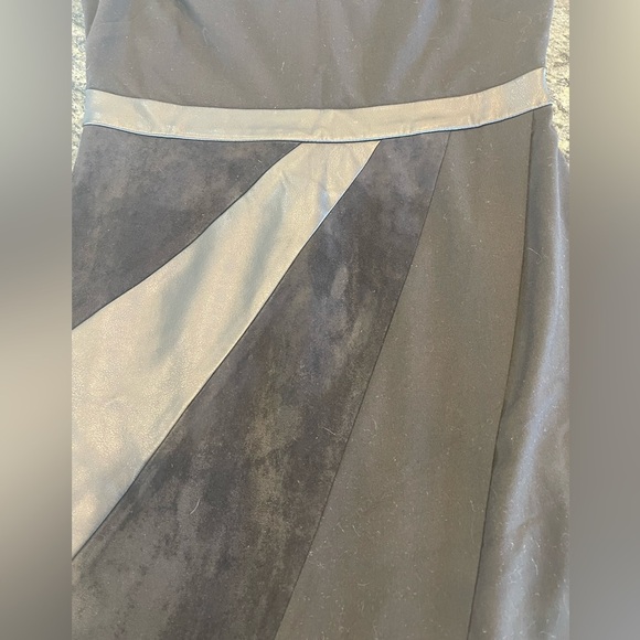 🖤CHIC Calvin Klein little black dress size 8 - vegan leather & suede - GORGEOUS - Picture 4 of 5